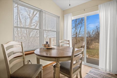 Tiny photo for 3805 South Pointe Drive #F, DeKalb, IL 60115 (MLS # 12557119)