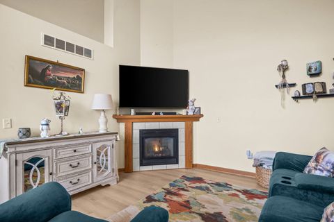 Tiny photo for 3805 South Pointe Drive #F, DeKalb, IL 60115 (MLS # 12557119)