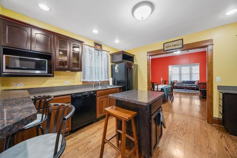 Tiny photo for 430 GIERZ Street, Downers Grove, IL 60515 (MLS # 12574980)