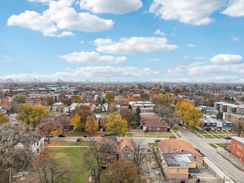 Tiny photo for 6748 S Wabash Avenue, Chicago, IL 60637 (MLS # 12587167)