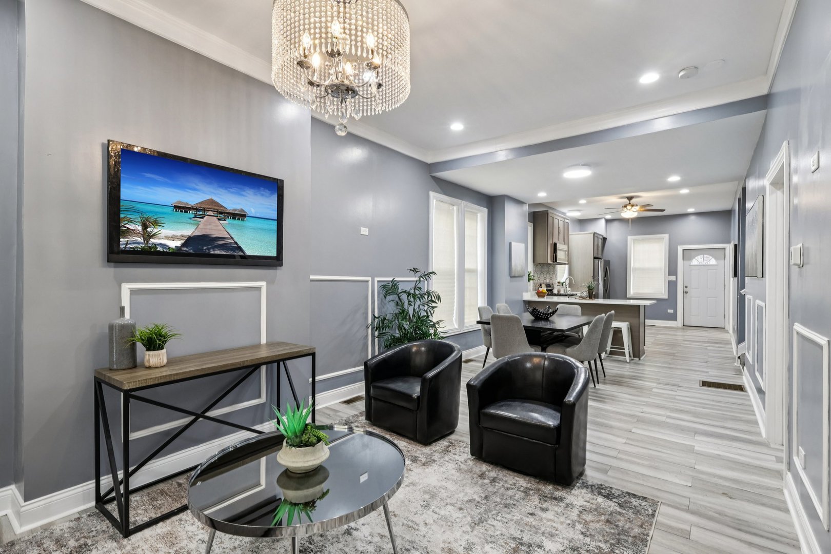 6748 S Wabash Avenue