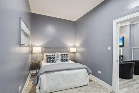 Tiny photo for 6748 S Wabash Avenue, Chicago, IL 60637 (MLS # 12587167)