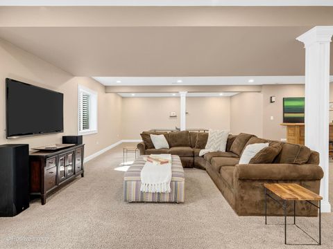 Tiny photo for 534 Sunset Avenue, La Grange, IL 60525 (MLS # 12548344)