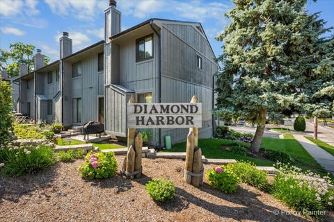 Tiny photo for 191 Howard Court #3, Fox Lake, IL 60020 (MLS # 12589123)