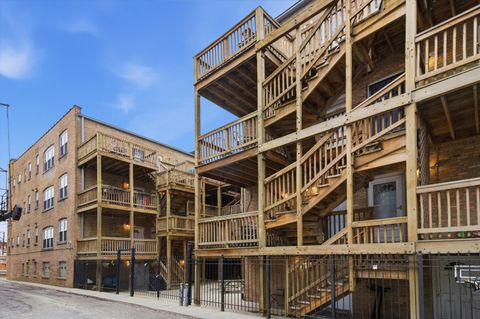 Tiny photo for 3808 W Belle Plaine Avenue #G, Chicago, IL 60618 (MLS # 12566034)