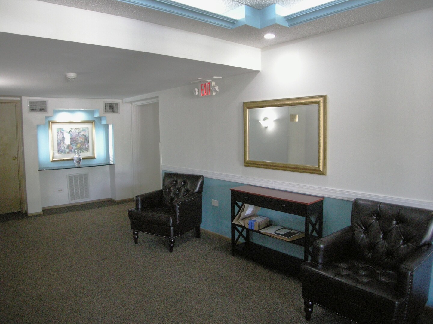 1216 S New Wilke Road 406