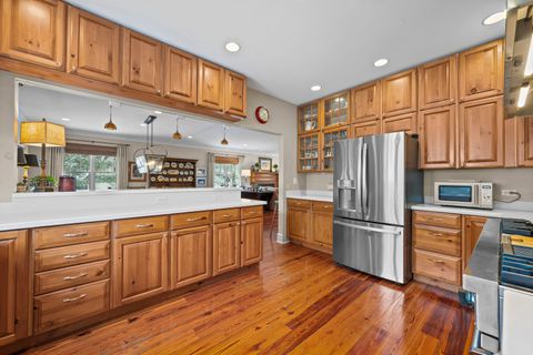 Tiny photo for 1190 W Old Mill Road, Lake Forest, IL 60045 (MLS # 12555889)