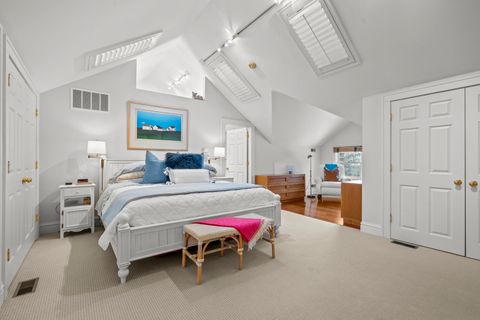 Tiny photo for 1190 W Old Mill Road, Lake Forest, IL 60045 (MLS # 12555889)