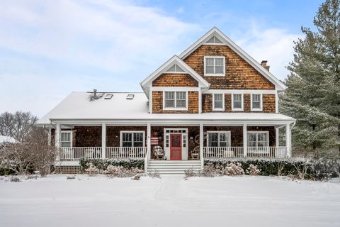 Photo of 1190 W Old Mill Road, Lake Forest, IL 60045 (MLS # 12555889)