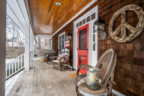 Tiny photo for 1190 W Old Mill Road, Lake Forest, IL 60045 (MLS # 12555889)