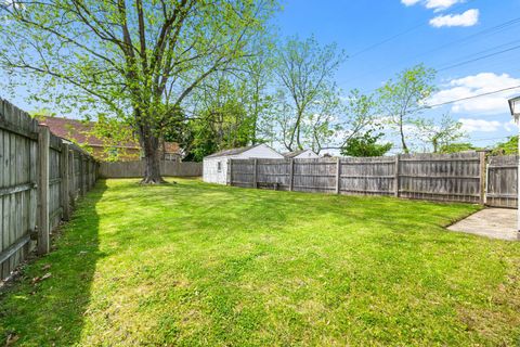 Tiny photo for 1706 North Avenue, Waukegan, IL 60085 (MLS # 12654524)