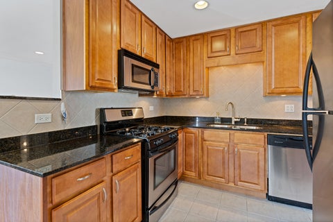 Tiny photo for 32 Elgin Avenue #B2, Forest Park, IL 60130 (MLS # 12741744)