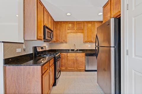 Tiny photo for 32 Elgin Avenue #B2, Forest Park, IL 60130 (MLS # 12741744)