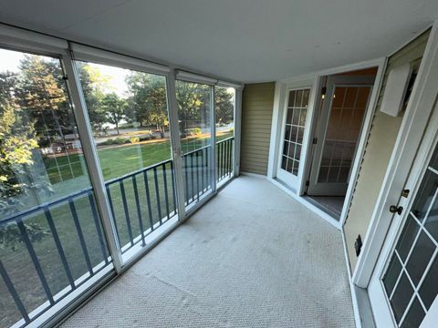 Tiny photo for 802 Butternut Lane #C, Mount Prospect, IL 60056 (MLS # 12488815)