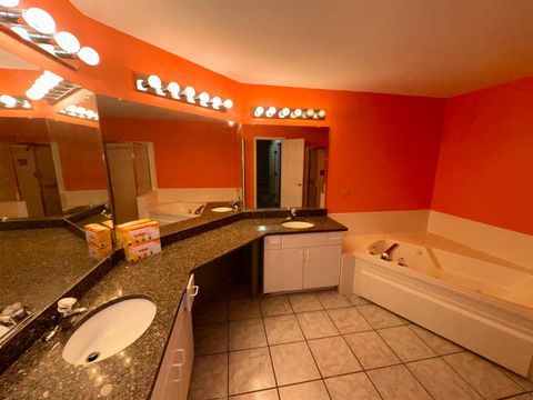 Tiny photo for 802 Butternut Lane #C, Mount Prospect, IL 60056 (MLS # 12488815)