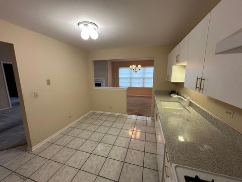 Tiny photo for 802 Butternut Lane #C, Mount Prospect, IL 60056 (MLS # 12488815)