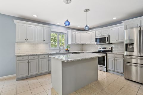 Tiny photo for 1411 BROOKHAVEN Drive, Mahomet, IL 61853 (MLS # 12477666)