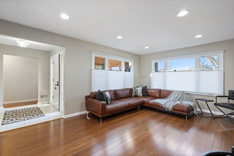 Tiny photo for 1817 Somerset Lane, Northbrook, IL 60062 (MLS # 12568418)