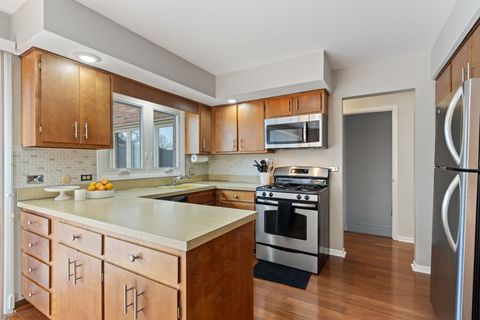 Tiny photo for 1817 Somerset Lane, Northbrook, IL 60062 (MLS # 12568418)