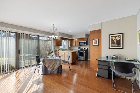 Tiny photo for 1817 Somerset Lane, Northbrook, IL 60062 (MLS # 12568418)