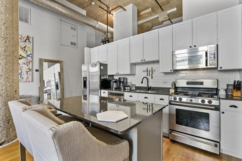 Tiny photo for 758 N Larrabee Street #305, Chicago, IL 60654 (MLS # 12668286)