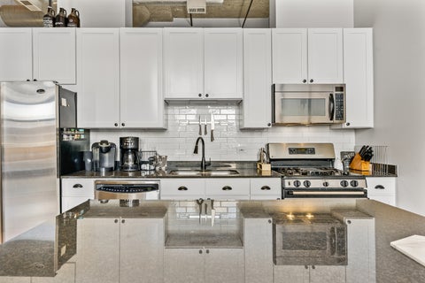 Tiny photo for 758 N Larrabee Street #305, Chicago, IL 60654 (MLS # 12668286)