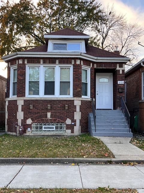 Photo of 8728 S Honore Street, Chicago, IL 60620 (MLS # 12514035)