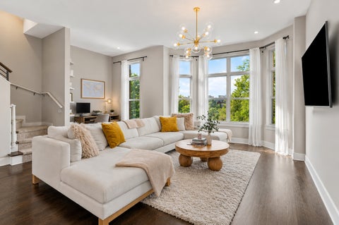Tiny photo for 729 W 15th Street, Chicago, IL 60607 (MLS # 12753104)