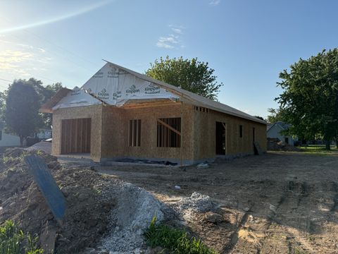 Tiny photo for 322 W Franklin Street, Duquoin, IL 62832 (MLS # 12677818)
