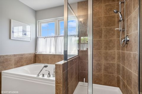 Tiny photo for 4297 Linden Tree Lane, Glenview, IL 60025 (MLS # 12502610)