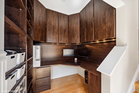 Tiny photo for 4297 Linden Tree Lane, Glenview, IL 60025 (MLS # 12502610)