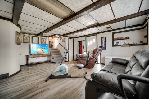 Tiny photo for 5613 W 84th Place, Burbank, IL 60459 (MLS # 12444437)