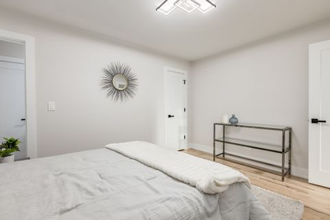 Tiny photo for 760 Buckeye Drive, Hoffman Estates, IL 60169 (MLS # 12497349)