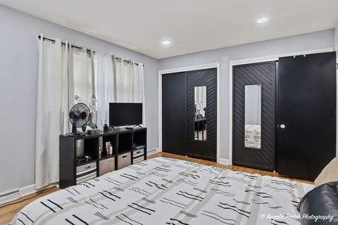 Tiny photo for 1320 Glenwood Avenue, Waukegan, IL 60085 (MLS # 12643411)
