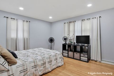 Tiny photo for 1320 Glenwood Avenue, Waukegan, IL 60085 (MLS # 12643411)