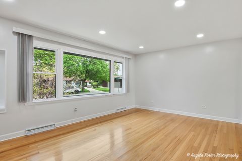 Tiny photo for 1320 Glenwood Avenue, Waukegan, IL 60085 (MLS # 12643411)