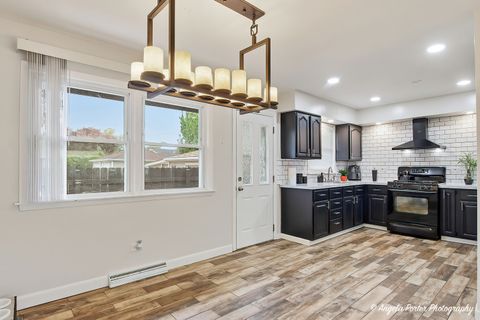 Tiny photo for 1320 Glenwood Avenue, Waukegan, IL 60085 (MLS # 12643411)