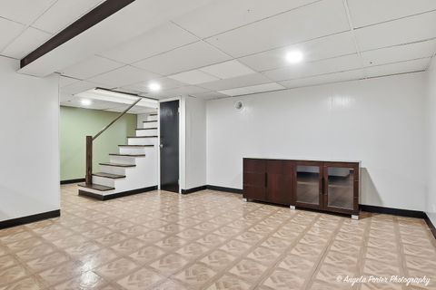 Tiny photo for 1320 Glenwood Avenue, Waukegan, IL 60085 (MLS # 12643411)