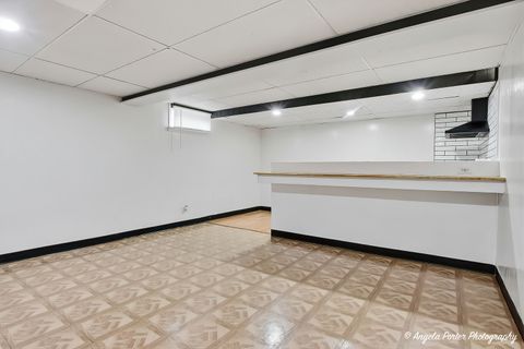 Tiny photo for 1320 Glenwood Avenue, Waukegan, IL 60085 (MLS # 12643411)