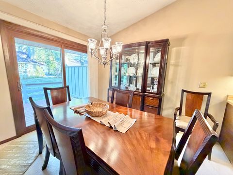 Tiny photo for 4685 High Point Drive #17, Rockford, IL 61114 (MLS # 12507473)