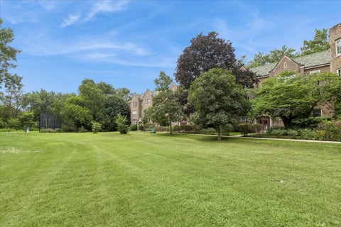 Tiny photo for 1214 Central Street #1N, Evanston, IL 60201 (MLS # 12735900)