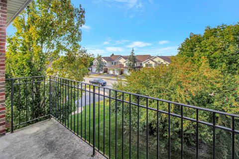 Tiny photo for 5111 Deblin Lane #3B, Oak Lawn, IL 60453 (MLS # 12473287)