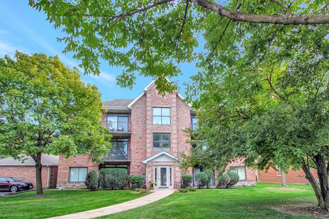 Tiny photo for 5111 Deblin Lane #3B, Oak Lawn, IL 60453 (MLS # 12473287)
