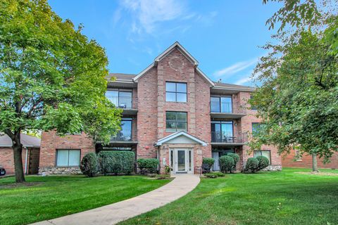 Photo of 5111 Deblin Lane #3B, Oak Lawn, IL 60453 (MLS # 12473287)