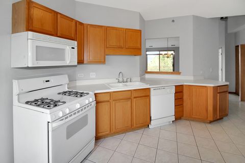 Tiny photo for 5111 Deblin Lane #3B, Oak Lawn, IL 60453 (MLS # 12473287)