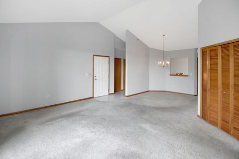 Tiny photo for 5111 Deblin Lane #3B, Oak Lawn, IL 60453 (MLS # 12473287)