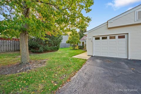 Tiny photo for 7108 Granada Lane #280, Fox Lake, IL 60020 (MLS # 12495081)