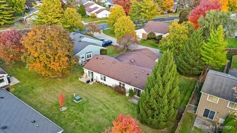 Tiny photo for 7108 Granada Lane #280, Fox Lake, IL 60020 (MLS # 12495081)