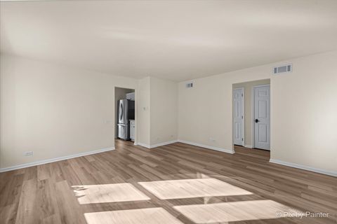 Tiny photo for 7108 Granada Lane #280, Fox Lake, IL 60020 (MLS # 12495081)