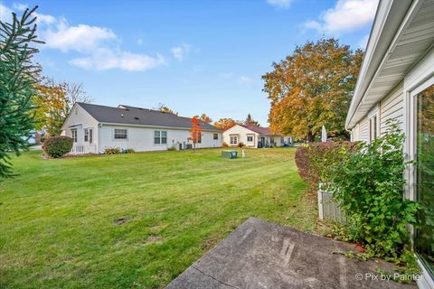 Tiny photo for 7108 Granada Lane #280, Fox Lake, IL 60020 (MLS # 12495081)